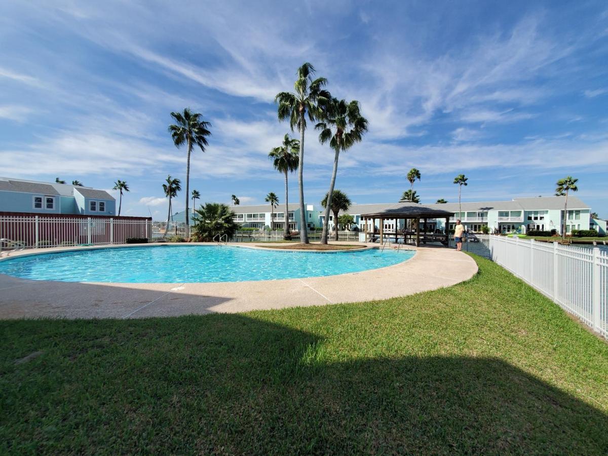 Rockport Waterfront Condo With A View المظهر الخارجي الصورة